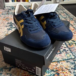 Onitsuka Tiger by Asics Unisex Midnight (Navy) and Gold Serrano Sneakers